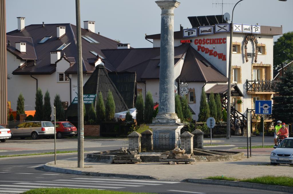 Gosciniec Podkowa Lägenhet Włodawa Exteriör bild